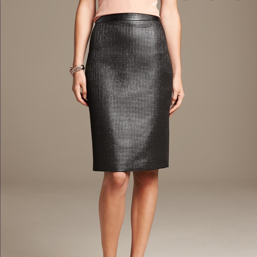 BR Monogram Gunmetal Pencil Skirt Tweed